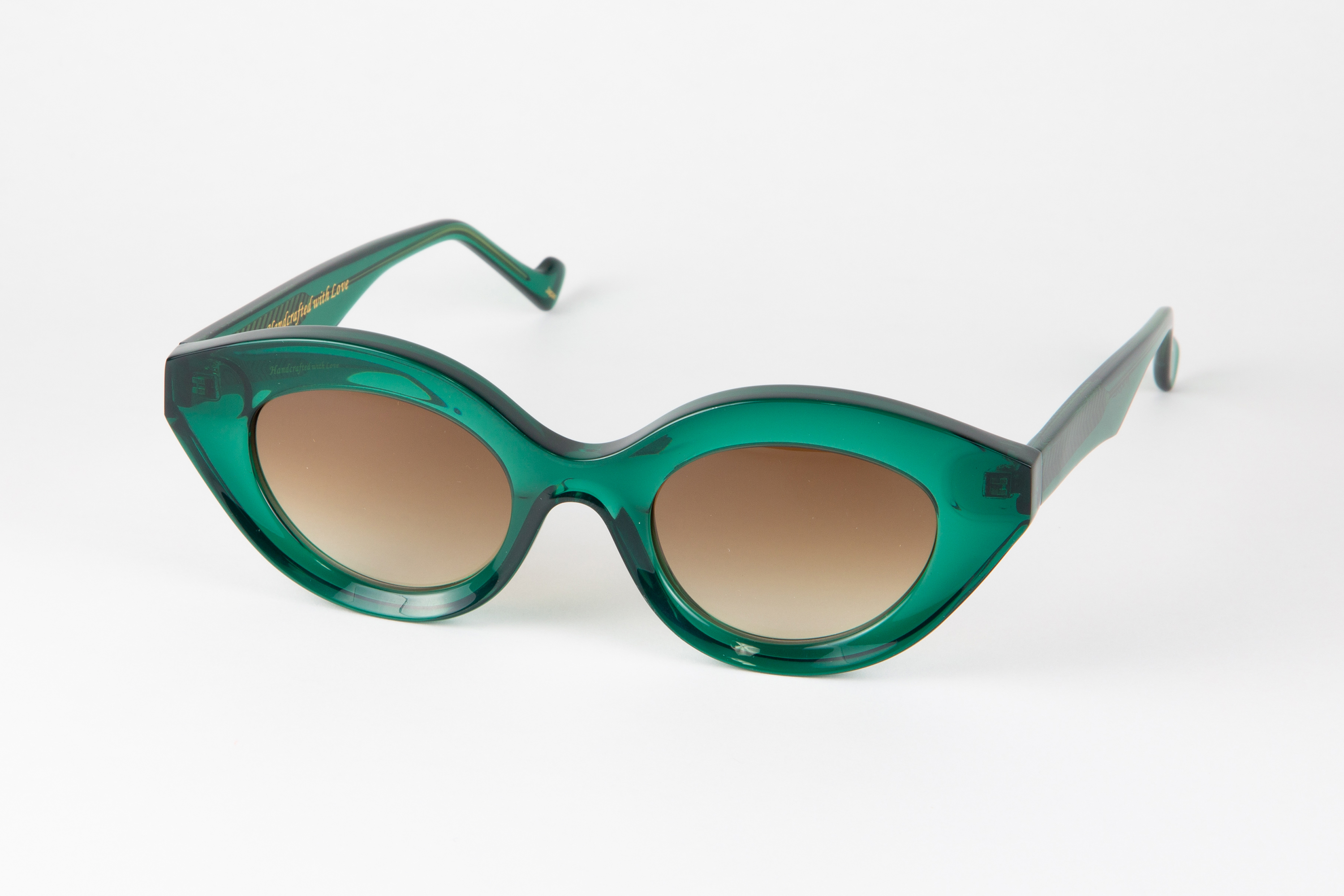 INTRIGUE : NO RESPECT