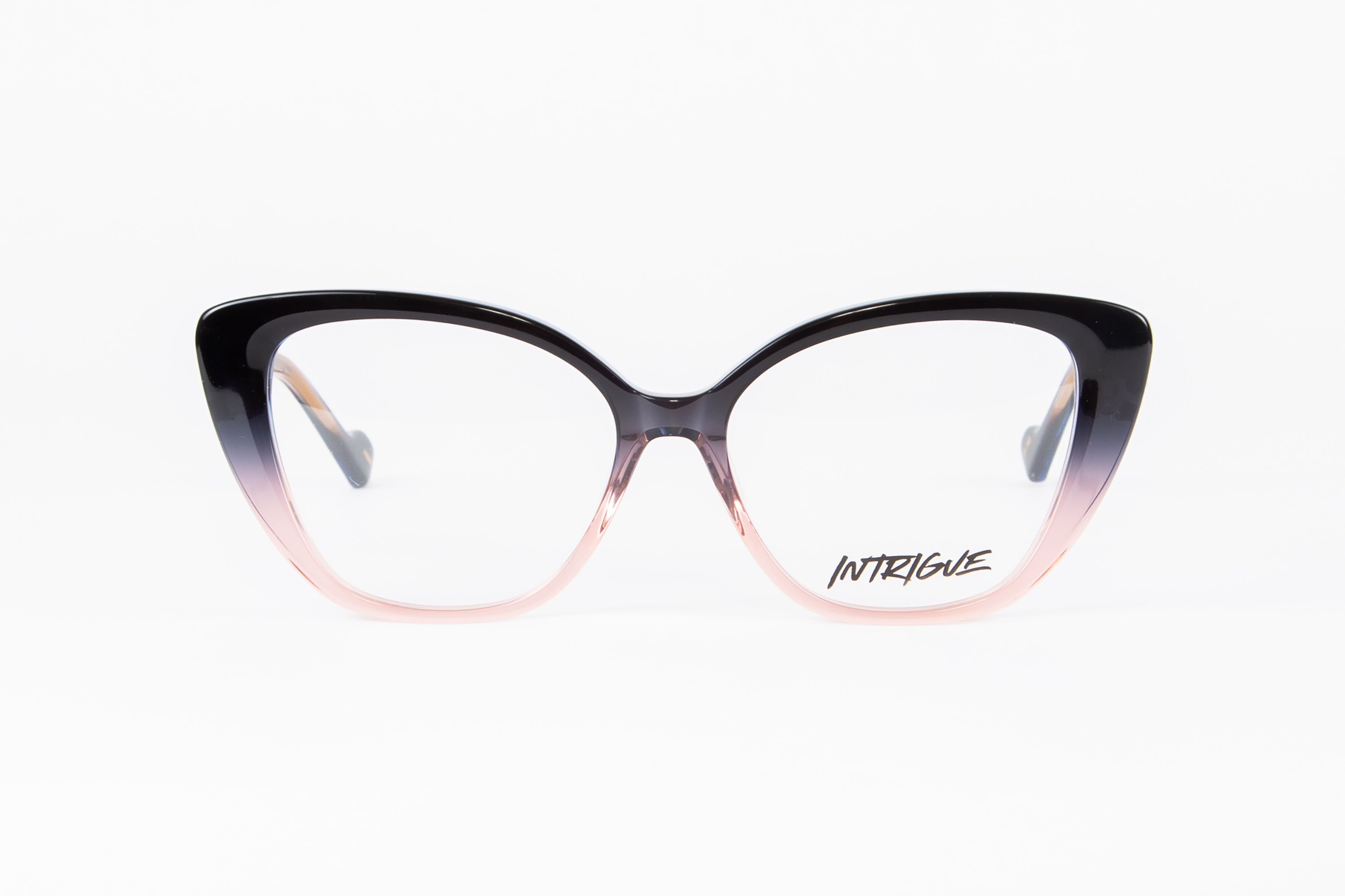 INTRIGUE : YEAH BABY